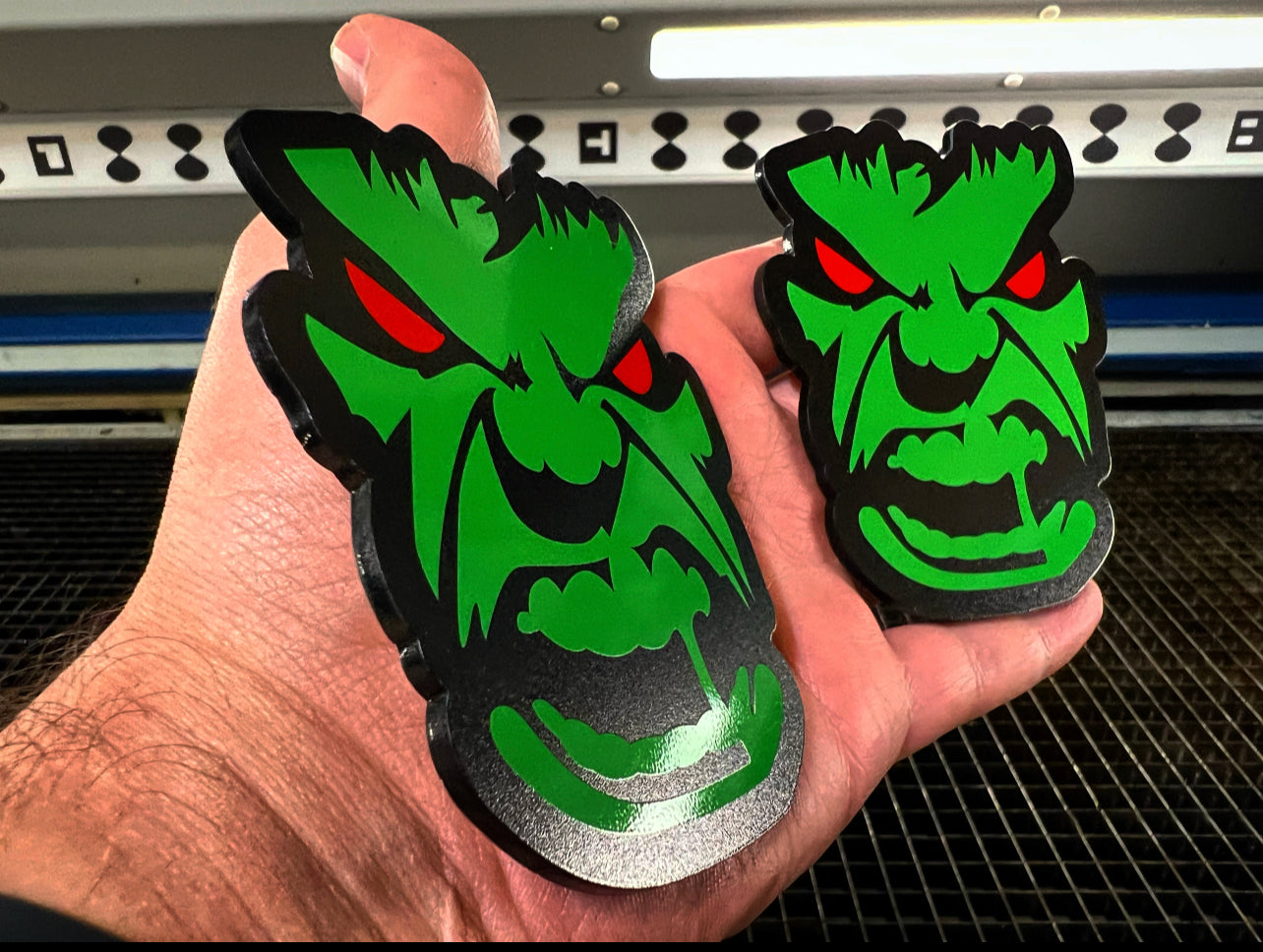 Red Eye Hulk Badges  (2 Badges)